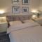 Beige MOOD City Apartment