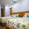 Villa Elegante y Familiar en Pedernales, Cerca de la Playa del pueblo, Residencial SFA