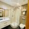 Sunfield Guest House - Only Adults