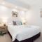 A2 Spacious Apartment with WiFi Kitchenette - بيرث