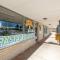 A2 Spacious Apartment with WiFi Kitchenette