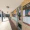 A2 Spacious Apartment with WiFi Kitchenette