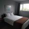 Ocean Shores Inn & Suites