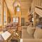 Sunny Forest Cabin with Views of Pikes Peak Mtn!