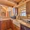 Sunny Forest Cabin with Views of Pikes Peak Mtn!