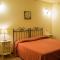 Room in Holiday house - Apartment in Farmhouse Casolare dei Fiori - Chiesina Uzzanese