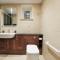 The Cottage-Large central property with Estuary views and private parking - لارن