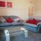 Carvetii - Vincent House - Large 3 bedroom apartment with on-site parking