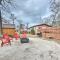 Pet-Friendly Jefferson Retreat Less Than 1 Mi to Lake! - Jefferson