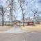 Pet-Friendly Jefferson Retreat Less Than 1 Mi to Lake! - Jefferson