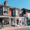 72a High Street