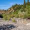 Cloverdale Creekside Retreat