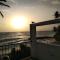 White Sand Villa - Beach front
