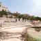 Gorgeous Apartment In Okrug Donji