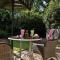 Random Harvest Country Cottages - Muldersdrift