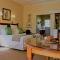 Random Harvest Country Cottages - Muldersdrift