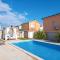 Awesome Home In Pula With Wifi - Pula