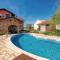 Pet Friendly Home In Ozalj With Outdoor Swimming Pool - Mahično