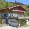 Apartment in Hollersbach near Ski Lift
