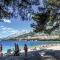 Three-Bedroom Apartment In Makarska