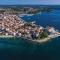 Beautiful Apartment In Porec With 3 Bedrooms And Wifi - Poreč