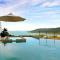 Three A Airlie Seaviews, Pool, Private Spa - Airlie Beach
