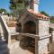 Two-Bedroom Apartment In Brodarica