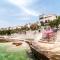 Gorgeous Apartment In Okrug Donji