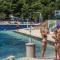 Gorgeous Home In Okrug Gornji With Wifi - Trogir