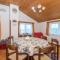 Stunning Apartment In Brsec