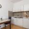 1 Bedroom Gorgeous Apartment In Omisalj