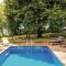 Stunning Home In Plaski With Private Swimming Pool, Can Be Inside Or Outside - Plaški