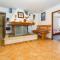 Holiday Home Pucisca 15