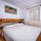 Holiday Home Hrboki V