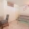 Beautiful Home In Donji Prolozac