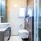 3 Bedroom Nice Apartment In Split - Split