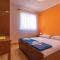 Nice Apartment In Makarska