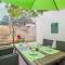 2 Bedroom Cozy Apartment In Omisalj