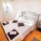 2 Bedroom Cozy Home In Grizane