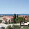 Amazing Home In Brodarica With House Sea View - Brodarica