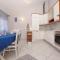 Apartment Karbuni Bb Ii
