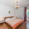 2 Bedroom Lovely Apartment In Kustici - 库斯提奇