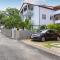 Awesome Apartment In Marsici With Wifi - Sveti Vid-Miholjice