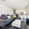 Three-Bedroom Holiday Home In Brodarica