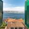4 Bedroom Cozy Apartment In Okrug Donji