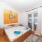 4 Bedroom Cozy Apartment In Okrug Donji