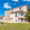 Cozy Apartment In Sveti Filip I Jakov - Sveti Filip i Jakov