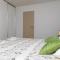 Nice Home In Blato With House Sea View