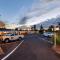 Golden Peak Motel PeakHill