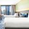Holiday Inn Express Melbourne Little Collins by IHG